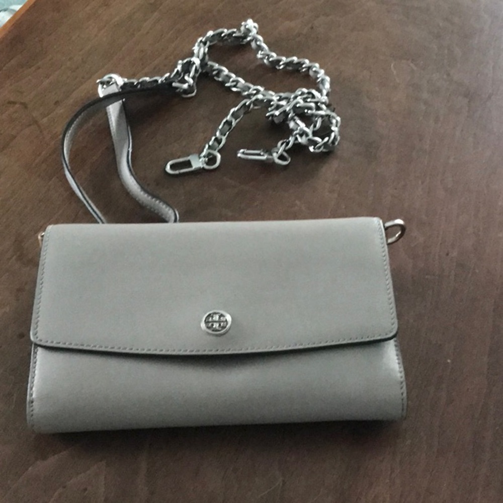 Gray Chain-Strap Crossbody Wallet